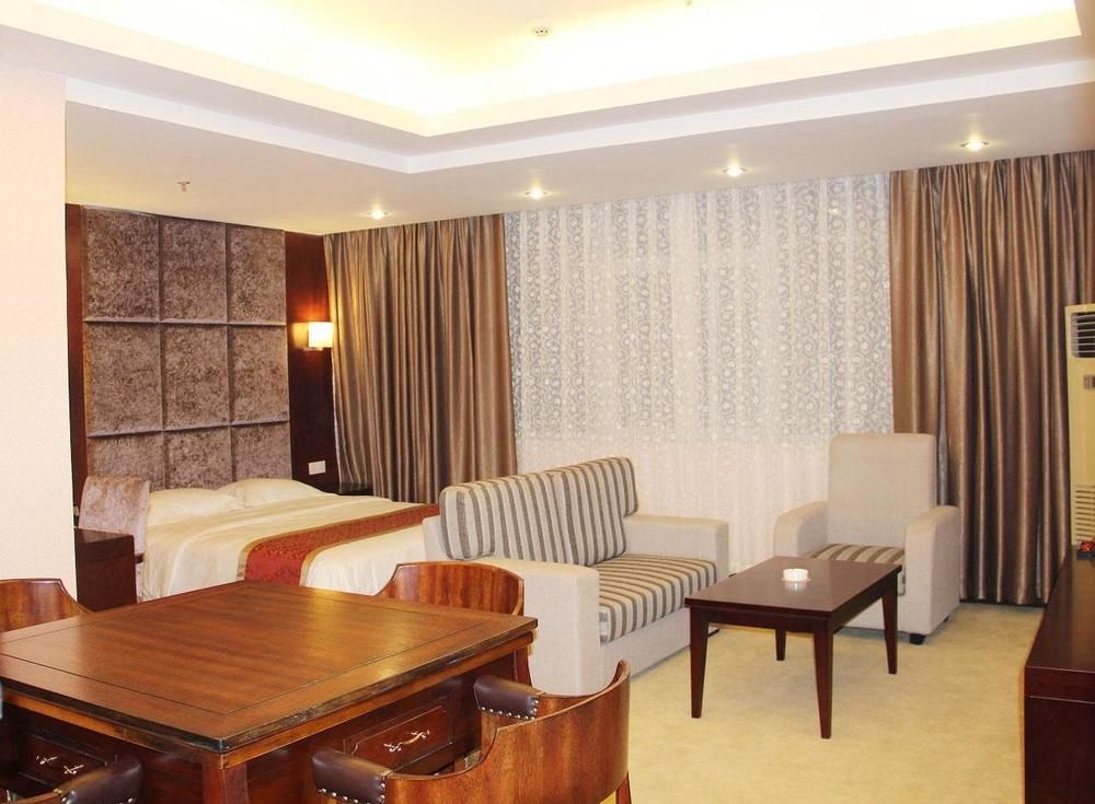 Chengdu Ronghome Hotel Buitenkant foto